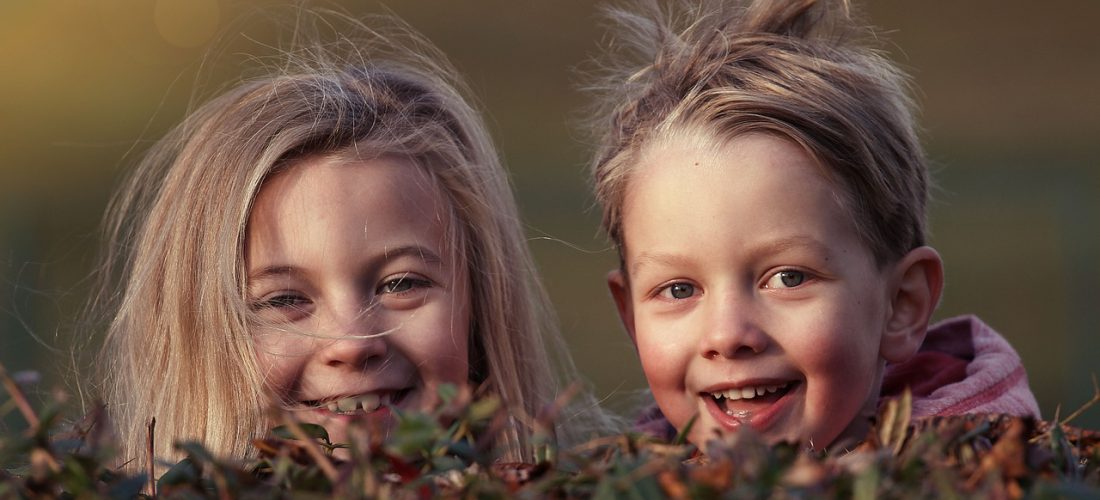 DE KUNST VAN OPVOEDEN: STERKE BASIS VOOR GELUKKIGE KINDEREN